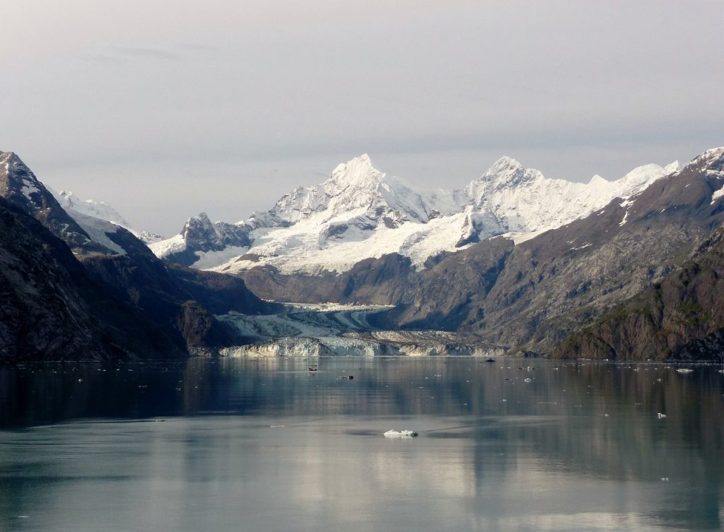 glacier-bay-national-park-5506650_1280